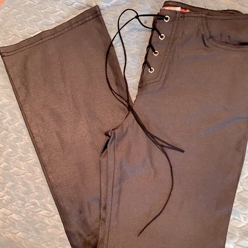 Women’s tie up jeans